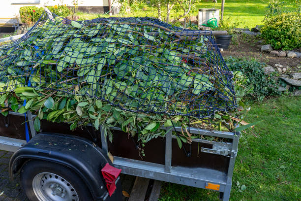 Best Garage Cleanout  in Allouez, WI