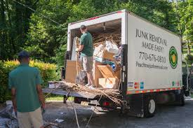Best Donation Pickup Services  in Allouez, WI